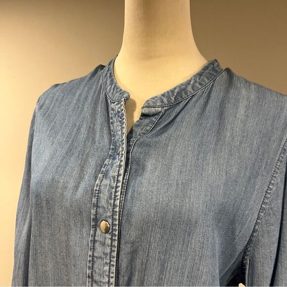 Harve Benard Blue Denim long sleeve button down Dress size medium - Picture 2 of 14